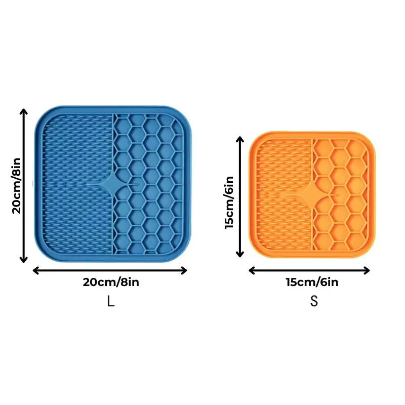  French Bulldog licking mat size comparison - small 15cm and large 20cm silicone slow feeder mats

